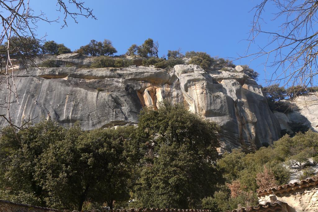Auberge Des Seguins Buoux Экстерьер фото